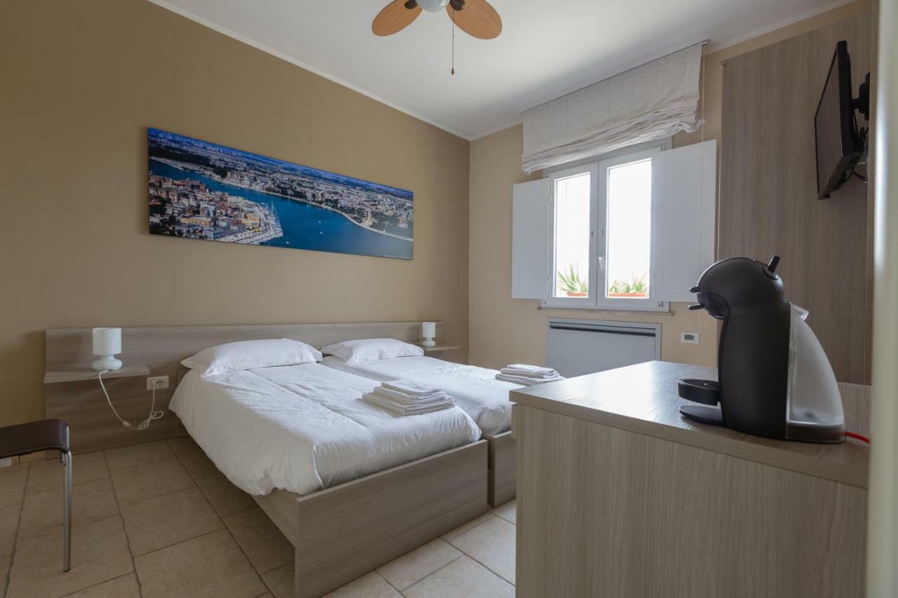 Villa Adele B&B Brindisi Eksteriør billede